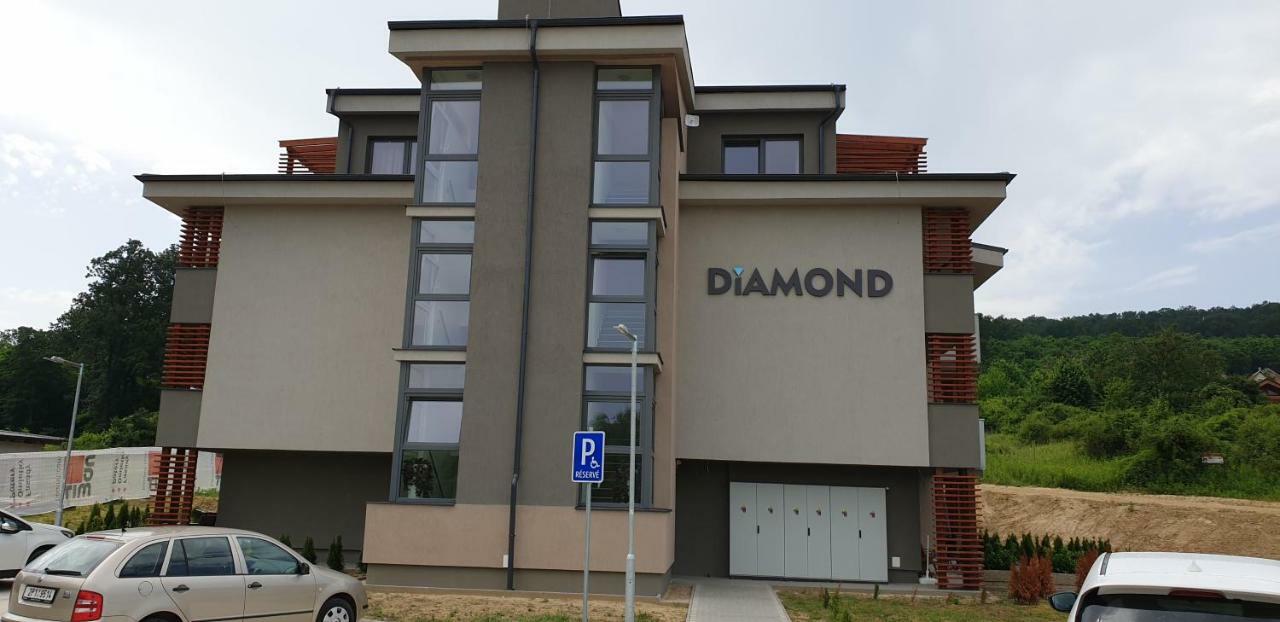 Apartmanovy Dom Diamond Apartman Sima Подгайска Экстерьер фото