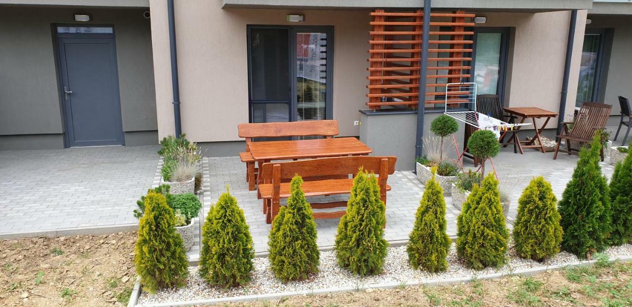 Apartmanovy Dom Diamond Apartman Sima Подгайска Экстерьер фото